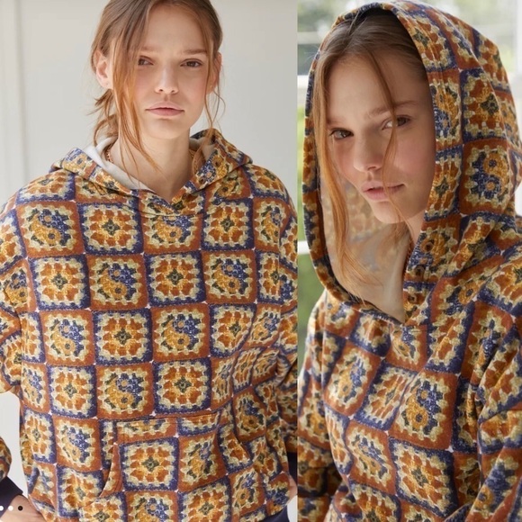 𝅺Urban Outfitters Out From Under Kacy Orange Motif Hoodie NWT - Picture 4 of 14